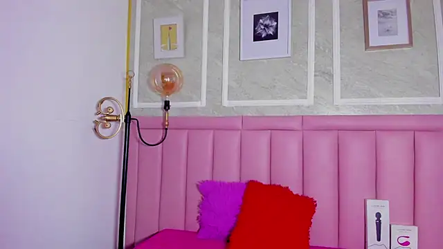 HoollyHendrix webcam