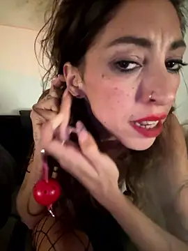 Amani_thewolf webcam