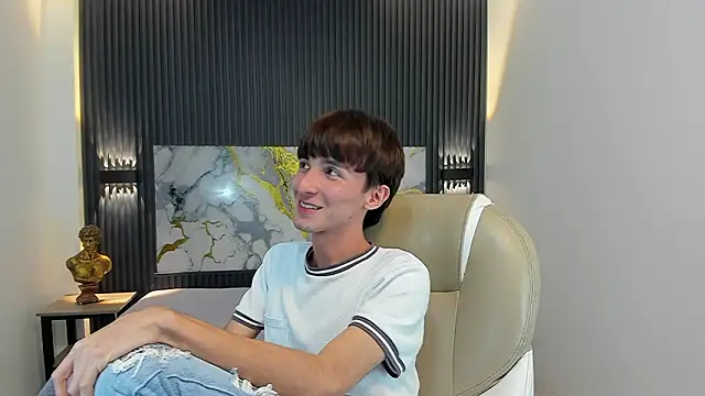 jake_evans - Jake_evans's free webcam - UK Sex Cams