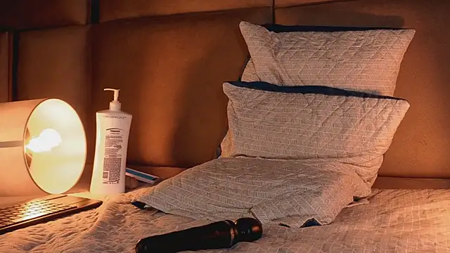 angelinepossy webcam