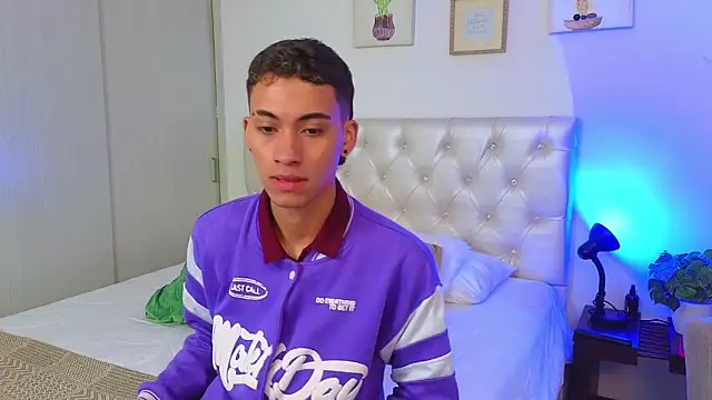 yulian_vasquez webcam