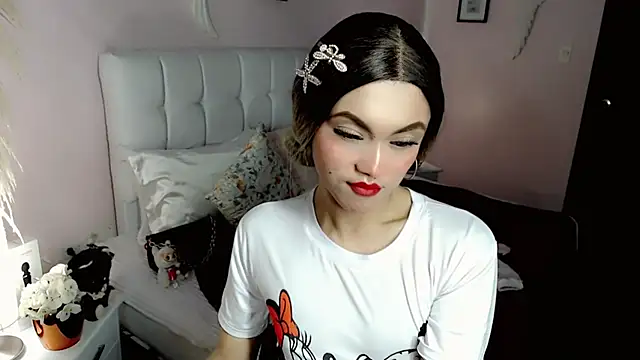 nathalialoes1 webcam