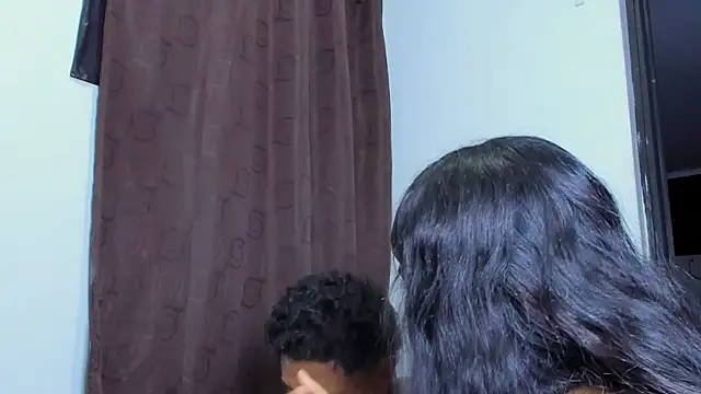 violet_and_myers webcam