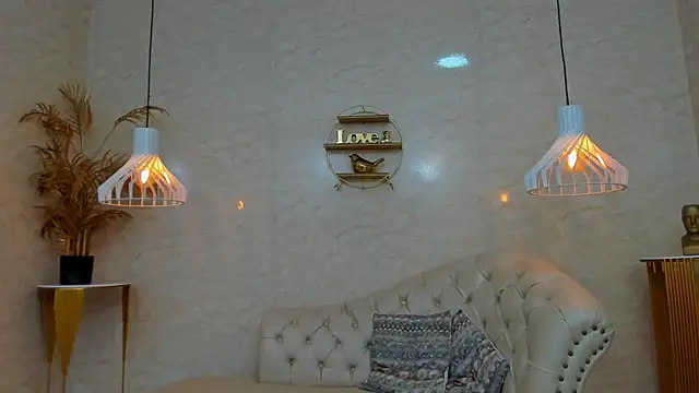 soficuutee - SofiCuutee's free webcam - UK Sex Cams