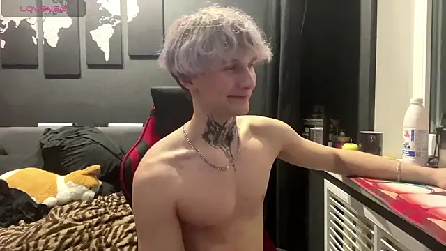 Mastur_Bister webcam