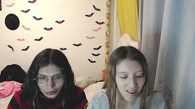 Briar_y_Blair webcam