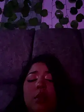 Isabella_Belmont webcam