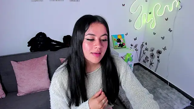 lilielou_ (F teen) - Open my ass + video