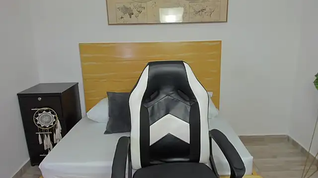 dulce_victoriaa_ webcam