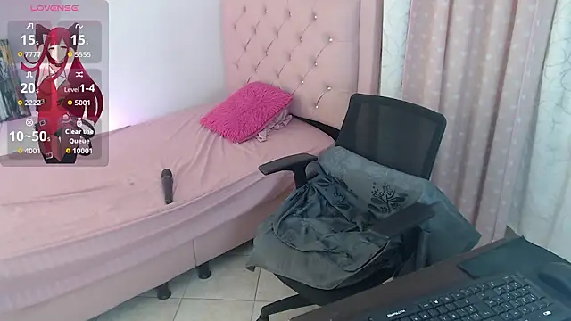 britany_teen18 webcam