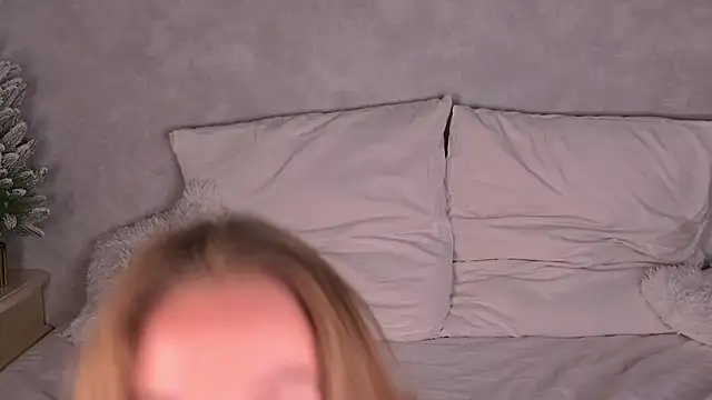 BeatriceEsmont webcam