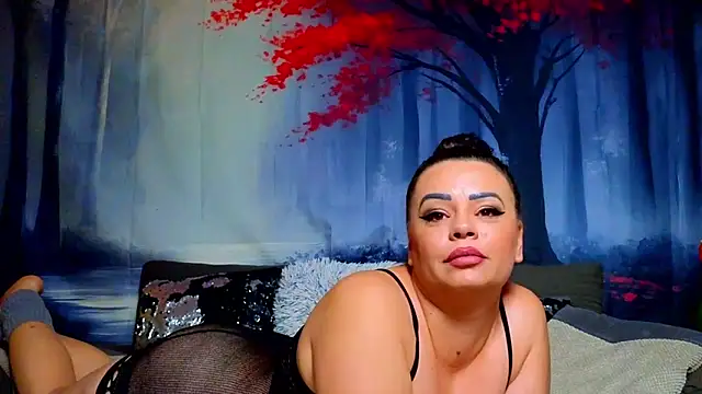 ElizabethEven webcam