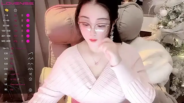 Monica-666888- webcam stripchat model stream image