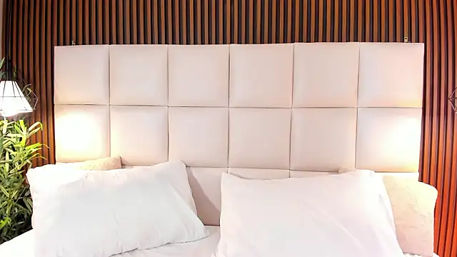 emperatriz_reyes webcam