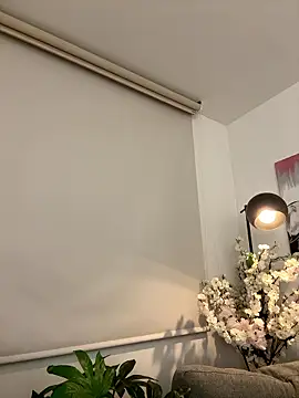 rae_lil_white (G young) - POV:SHOW ME YOU ASSHOLE VERY CLOSE