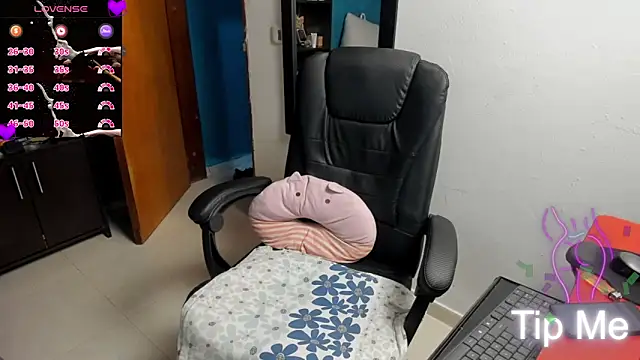 peanut_tangerine webcam