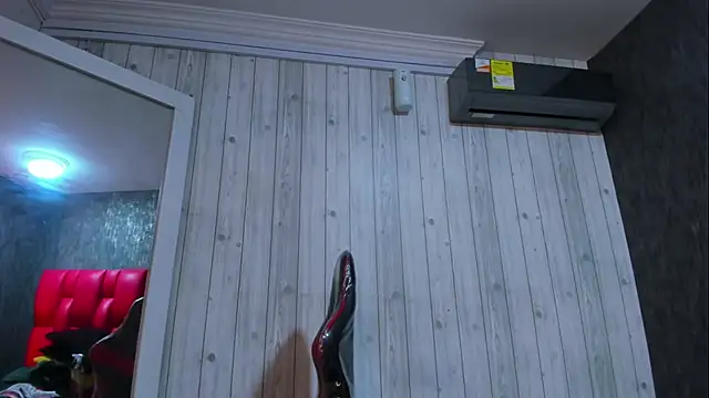 _erick_j - _erick_j's free webcam - UK Sex Cams