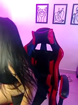 antonelamistress - Antonelamistress's free webcam - UK Sex Cams