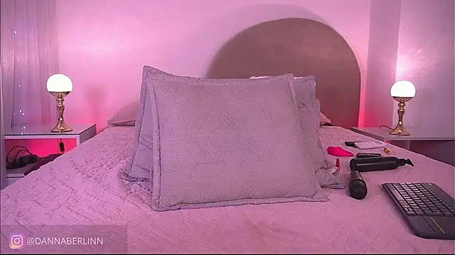 danna_berlin_ webcam
