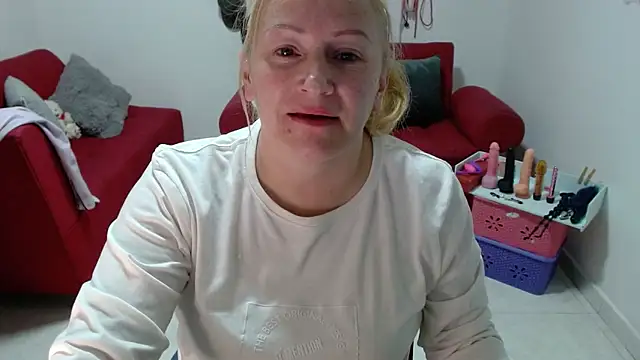 emperabigbootybigass webcam