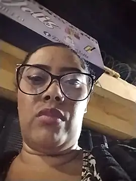 Ebony-Goddess19 webcam