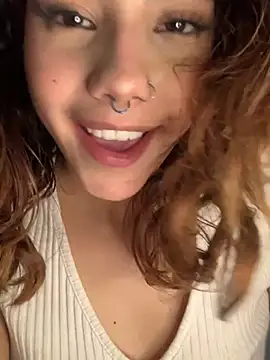 miaacute- - MiaaCute-'s free webcam - UK Sex Cams