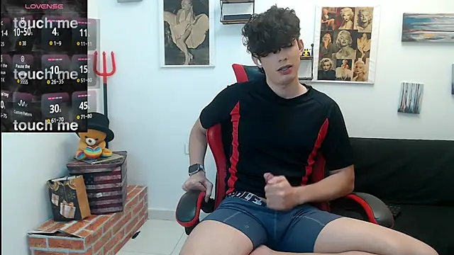 Angelo-cianuro- webcam