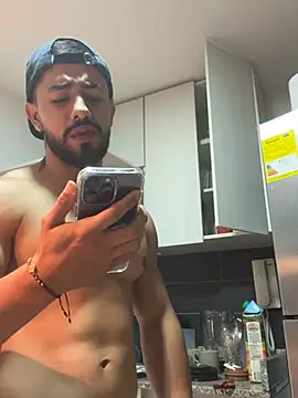 Ezzio_Scolaro webcam