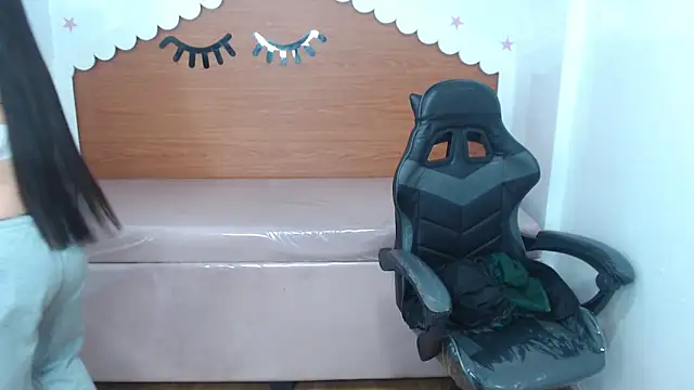 scarlett_percy_t webcam