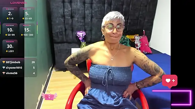 Charlotte__Gray webcam