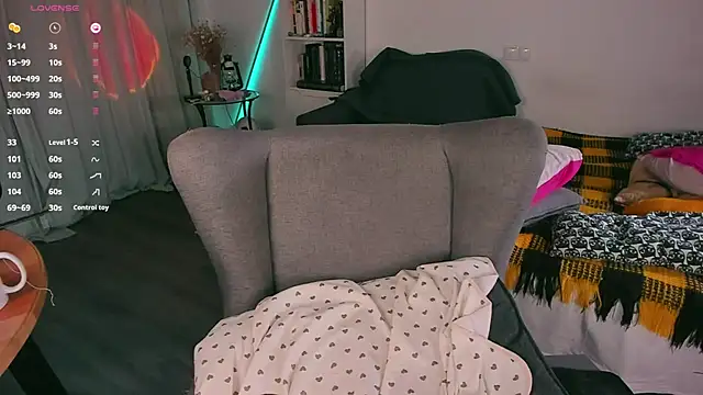 alice_cuteperv - Alice_CutePerv's free webcam - UK Sex Cams