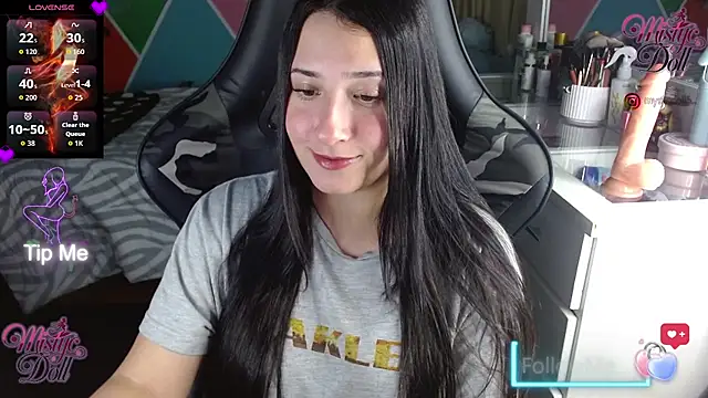 Mysticdooll69 webcam