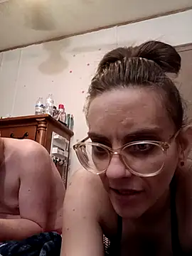 snowbird1117 (Ask my age) - Anal /dick massage