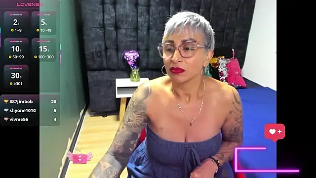 Charlotte__Gray webcam