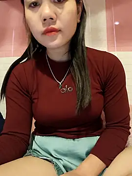 Ngocmai_lazdy webcam