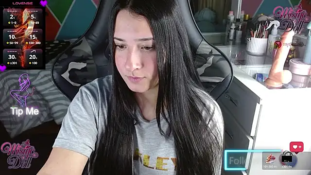 Mysticdooll69 webcam