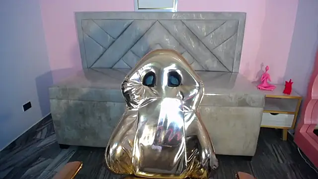 luciana_ch_2 webcam stripchat model stream image