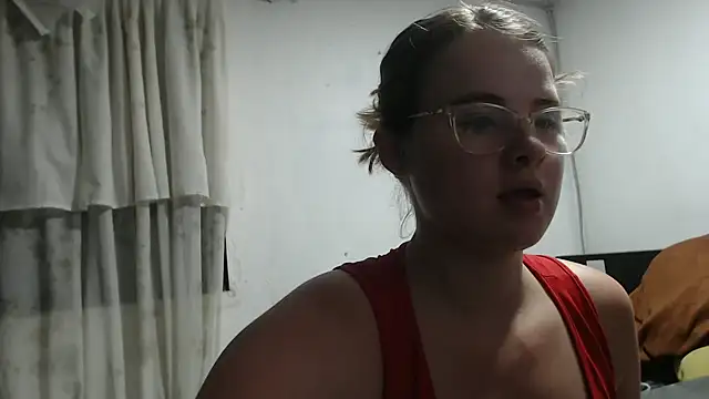 HellenMiyer1111 webcam