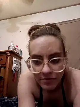 snowbird1117 - Snowbird1117's free webcam - UK Sex Cams