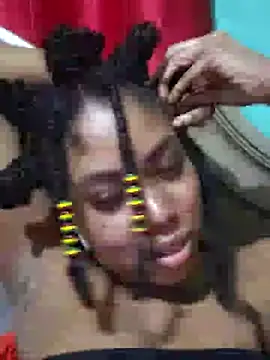 HONEYSWEETS_LIVE webcam