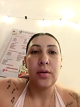 You-kitty2025's live cam