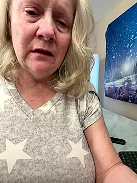 Kaitlyn_Winters webcam