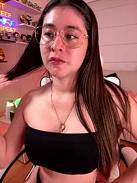 Sharon_07's Stripchat show and profile