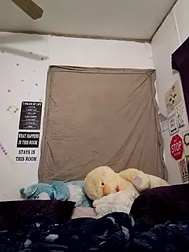 snowbird1117 - Snowbird1117's free webcam