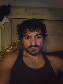 piggylatino - Piggylatino's free webcam - UK Sex Cams