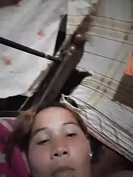 Webcam Model (daniela_fox1)  is live.Free join now!