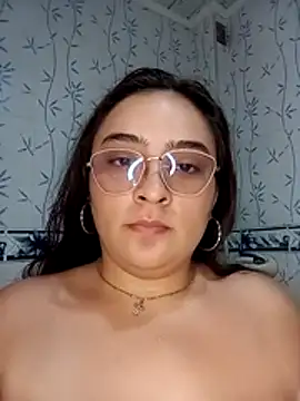 foxxcharlotte - Foxxcharlotte's free webcam