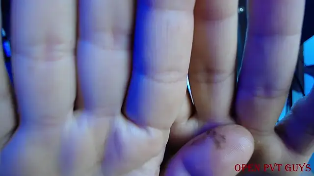 AntonellaAndMao webcam