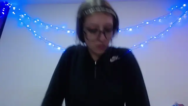 Aurora_blossom__ webcam