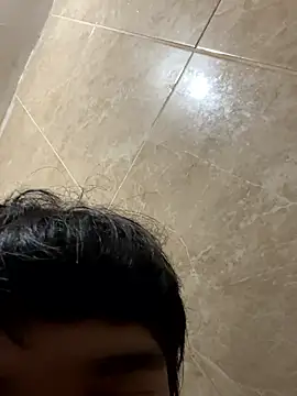 alex_fer21's live cam